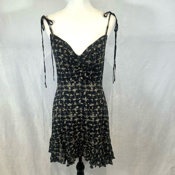 Free People Intimately black cream ditsy floral smocked sundress size medium NWT - Picture 2 of 9